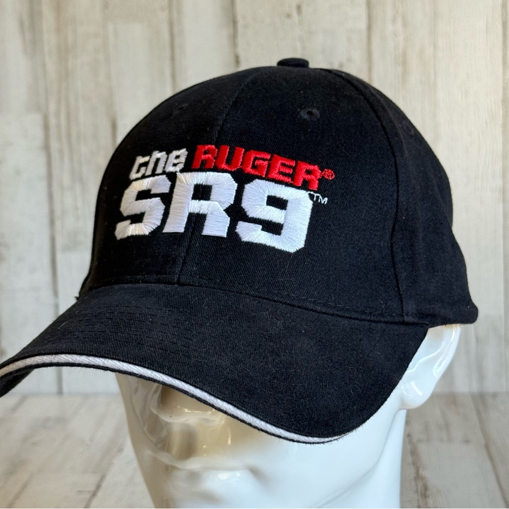 Ruger SR-9 Hat